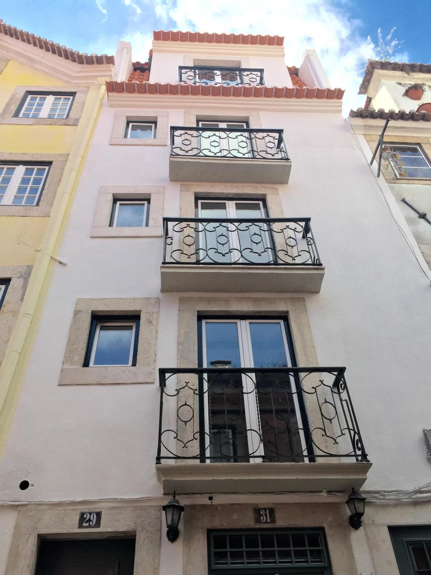 Bairro Alto Studio Apartments - By Lu Holidays Lisabona Exterior foto